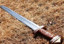 شمشیر داموکلس معنی و منشأ عبارت‌شناسی
