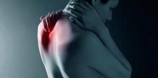 Las principales causas del pinzamiento de los nervios en la articulación del hombro: síntomas y tratamiento con medicamentos y remedios caseros.